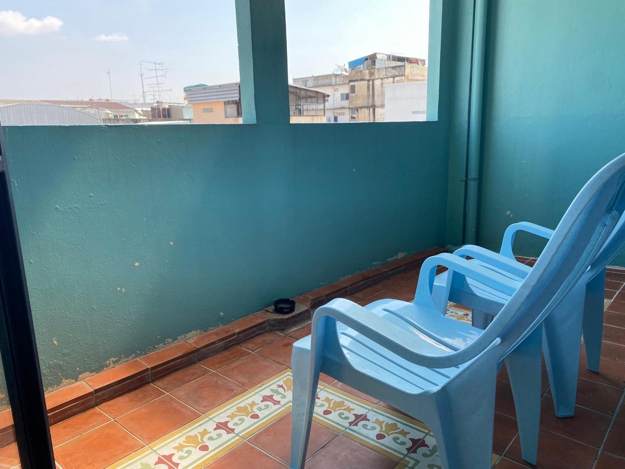 99 Hostel Khaosan กรุงเทพมหานคร ภายนอก รูปภาพ